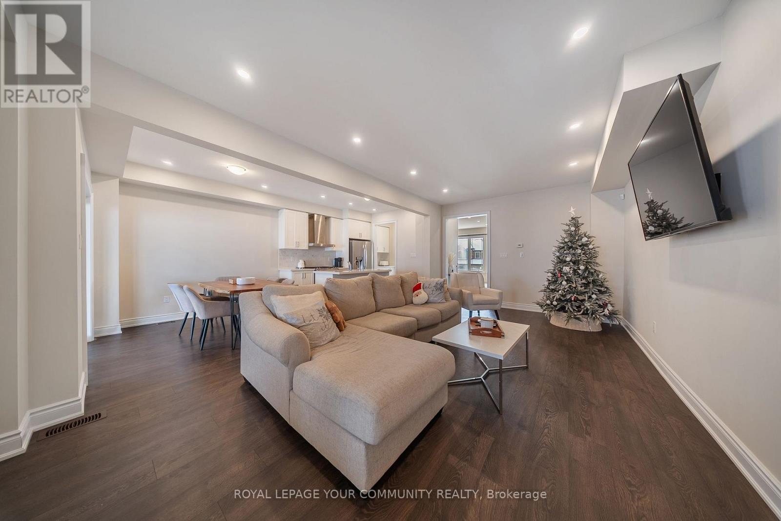 44 Janes Crescent, New Tecumseth, Ontario  L9R 0V9 - Photo 6 - N12679106