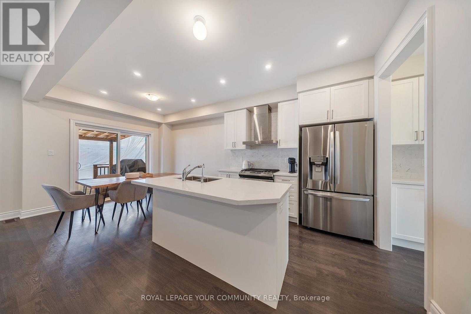 44 Janes Crescent, New Tecumseth, Ontario  L9R 0V9 - Photo 9 - N12679106