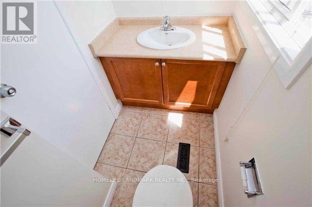 16 New Port Way, Markham, Ontario  L3T 5G4 - Photo 10 - N12679122