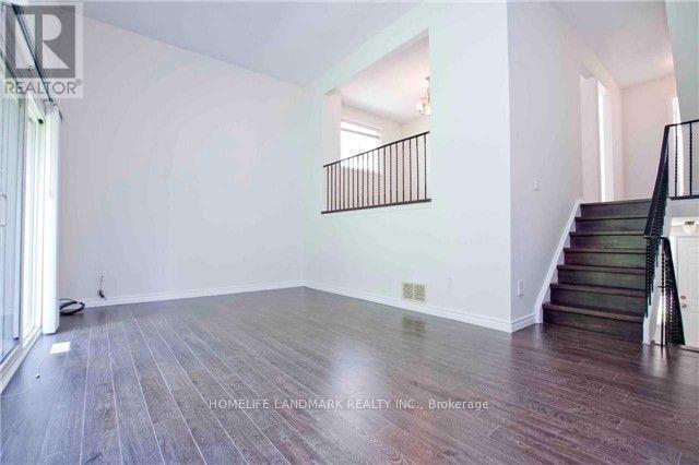 16 New Port Way, Markham, Ontario  L3T 5G4 - Photo 5 - N12679122