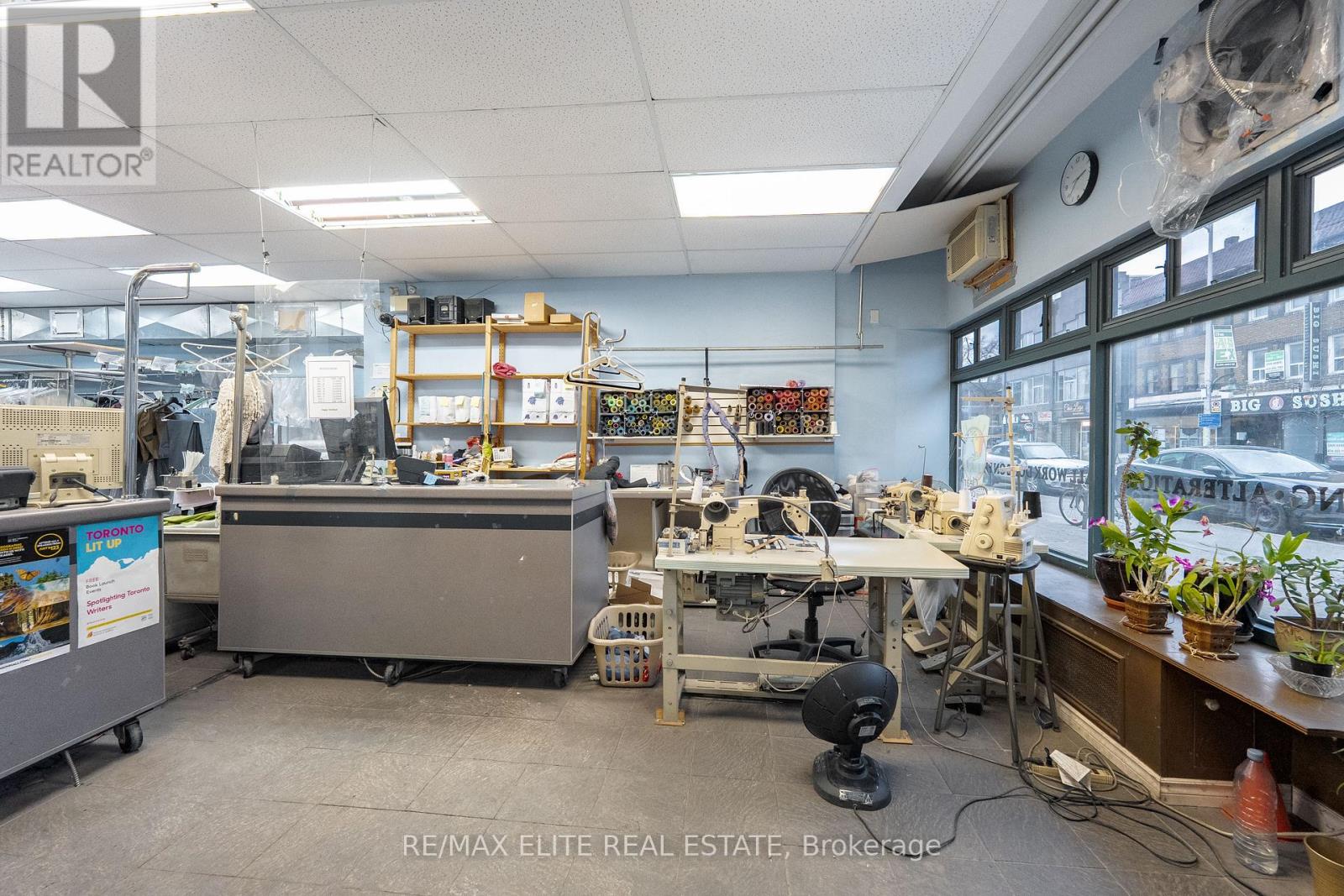 Unknown Address, ,    - Photo 3 - C12676852