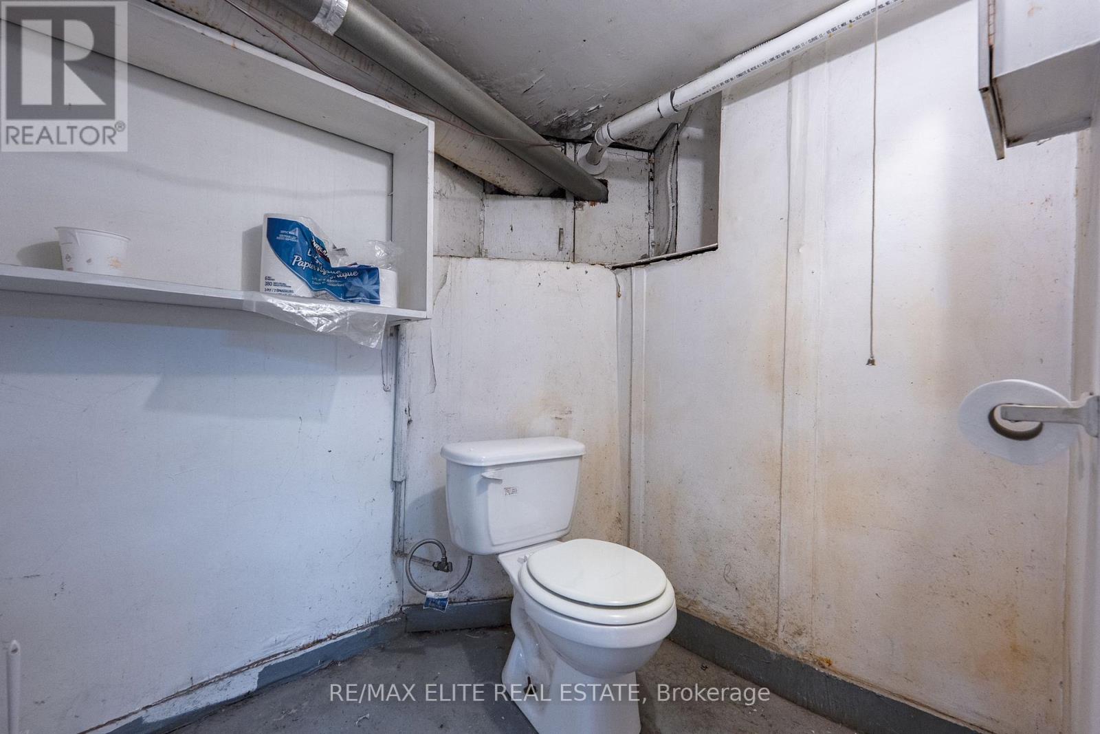 Unknown Address, ,    - Photo 32 - C12676852