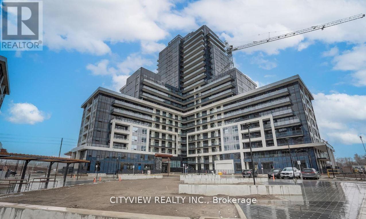 820 - 3220 WILLIAM COLTSON AVENUE, Oakville, Ontario