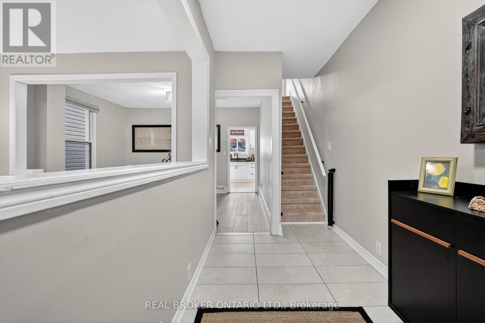 56 Francis Street, Hamilton, Ontario  L8L 3V3 - Photo 7 - X12679112