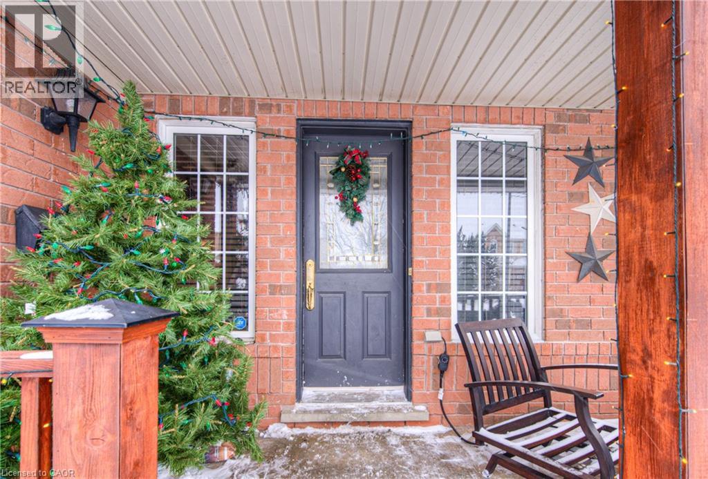 23 Mayo Avenue, Cambridge, Ontario  N1T 2E8 - Photo 3 - 40794905