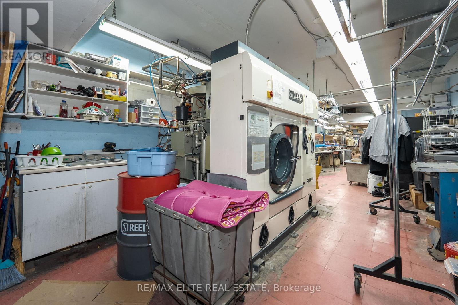 Unknown Address, ,    - Photo 19 - C12676852