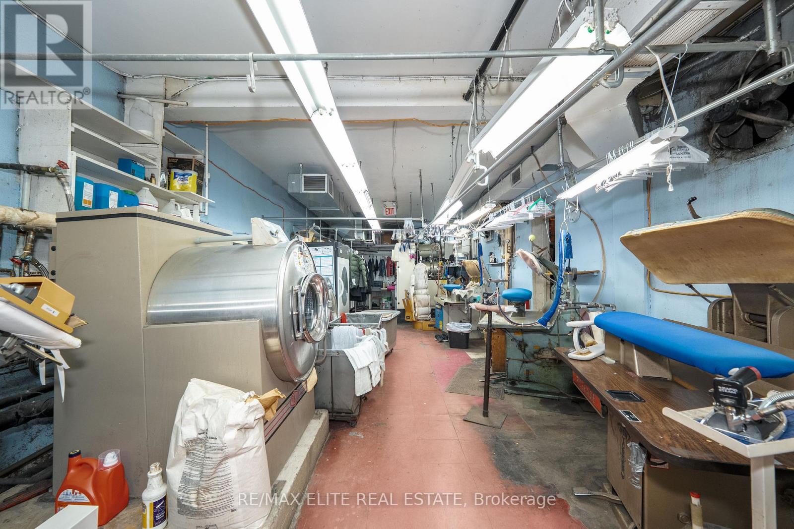 Unknown Address, ,    - Photo 15 - C12676852