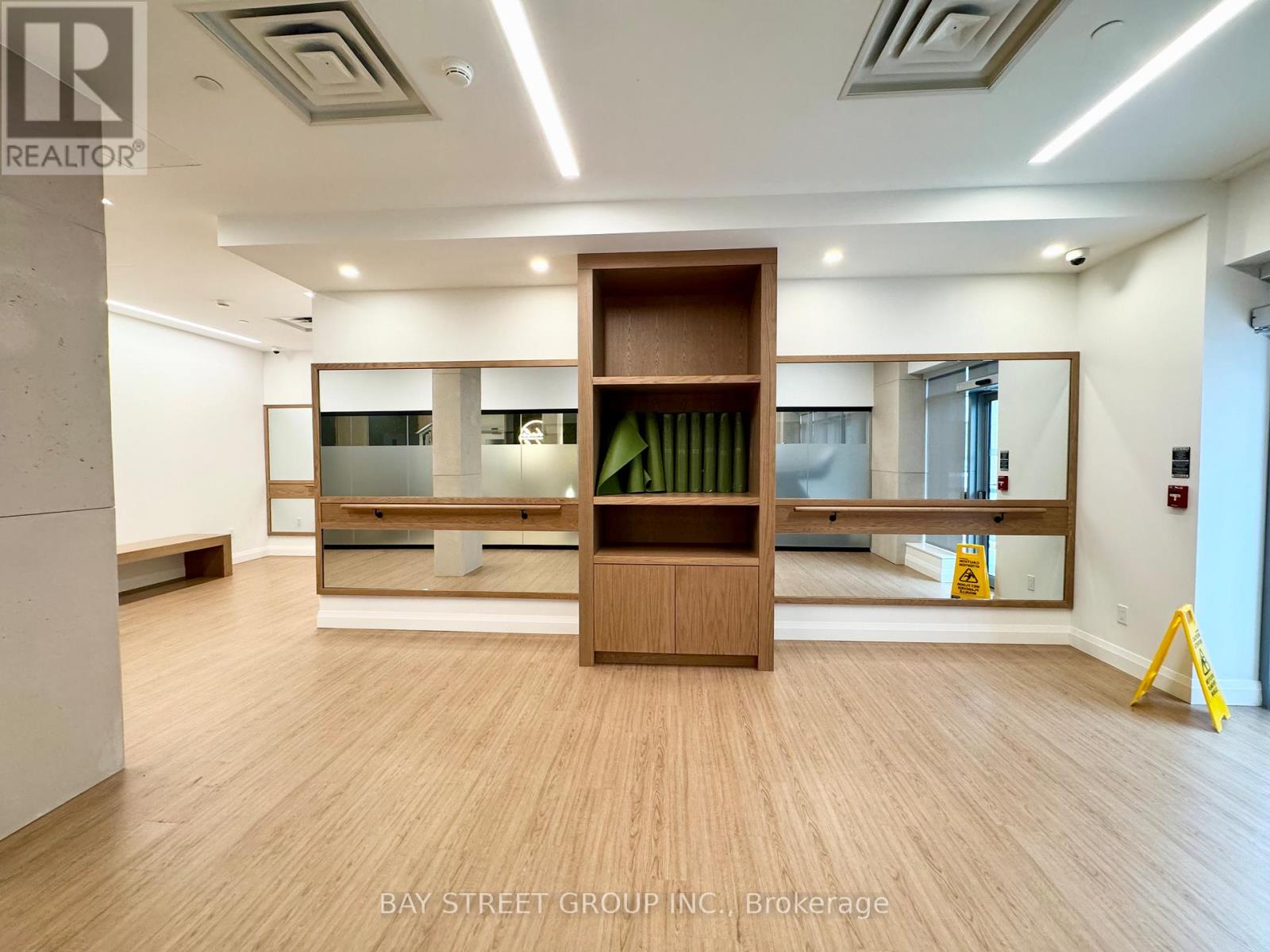 409 - 3250 Carding Mill Trail, Oakville, Ontario  L6M 1L3 - Photo 25 - W12654622