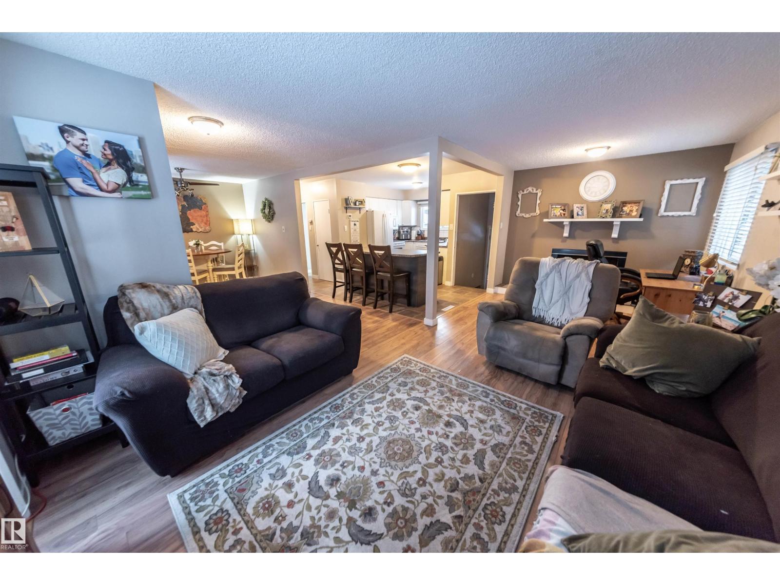 10792 165 St Nw, Edmonton, Alberta  T5P 3T5 - Photo 11 - E4468792