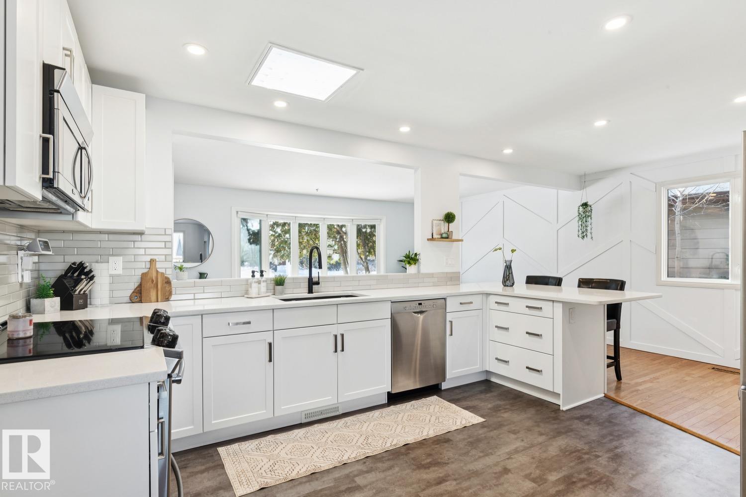 6412 36 Av Nw, Edmonton, Alberta T6L 1G2 - Photo 11 - E4469489