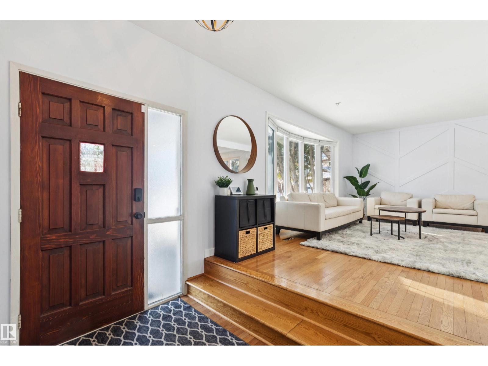 6412 36 Av Nw, Edmonton, Alberta T6L 1G2 - Photo 3 - E4469489