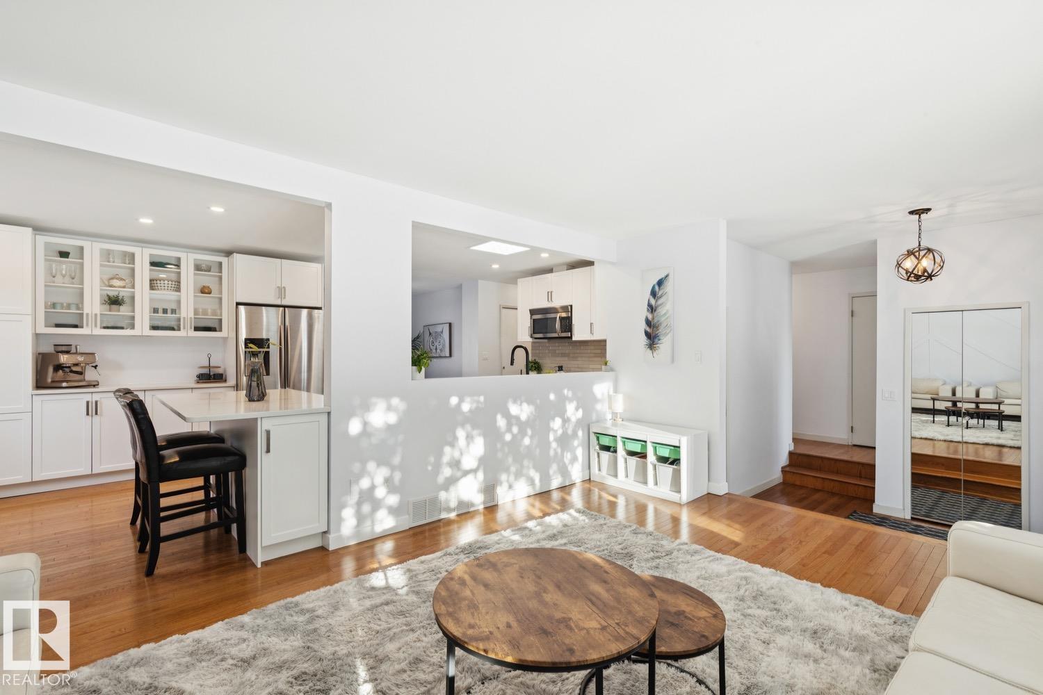 6412 36 Av Nw, Edmonton, Alberta T6L 1G2 - Photo 7 - E4469489