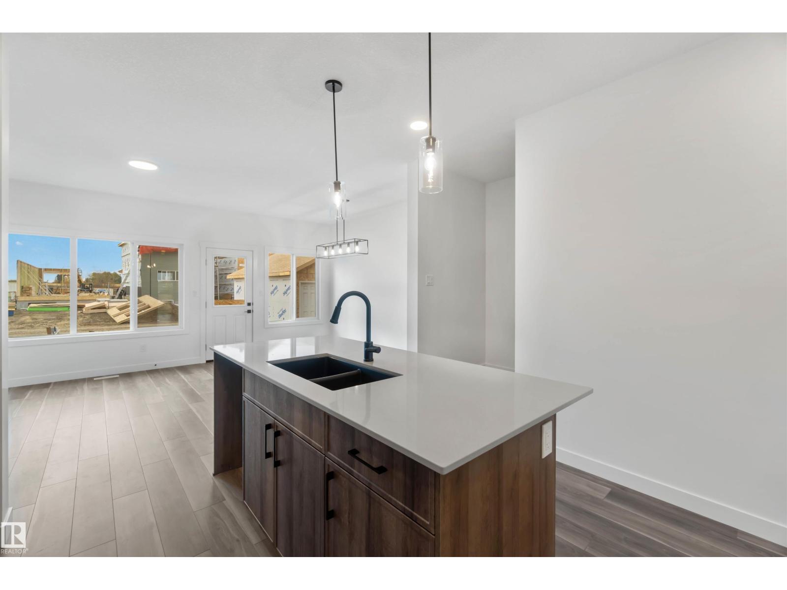 1015 Aster Bv Nw, Edmonton, Alberta  T6T 2W8 - Photo 9 - E4469490