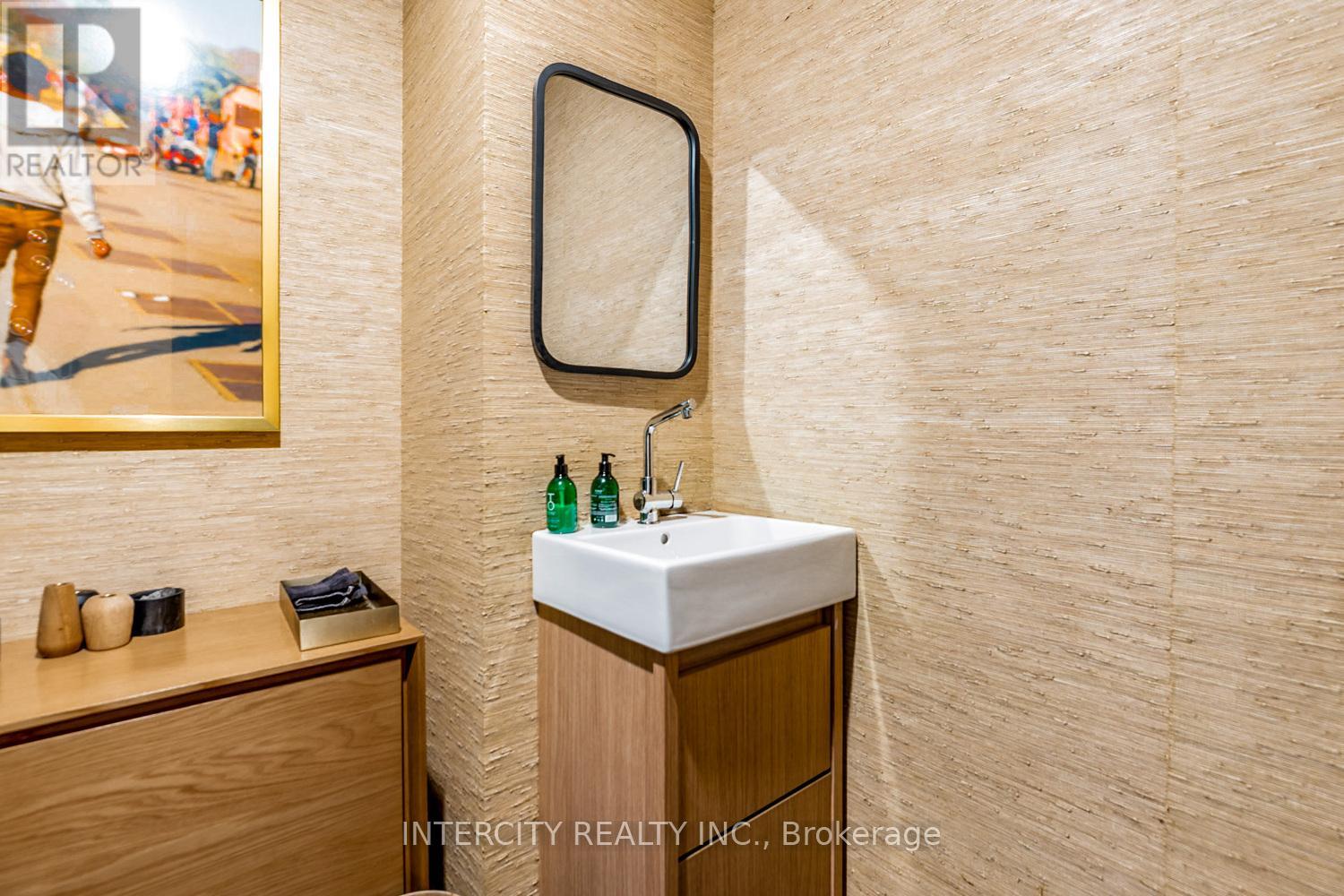 102 - 277 Davenport Road, Toronto, Ontario  M5R 1J9 - Photo 37 - C12679136