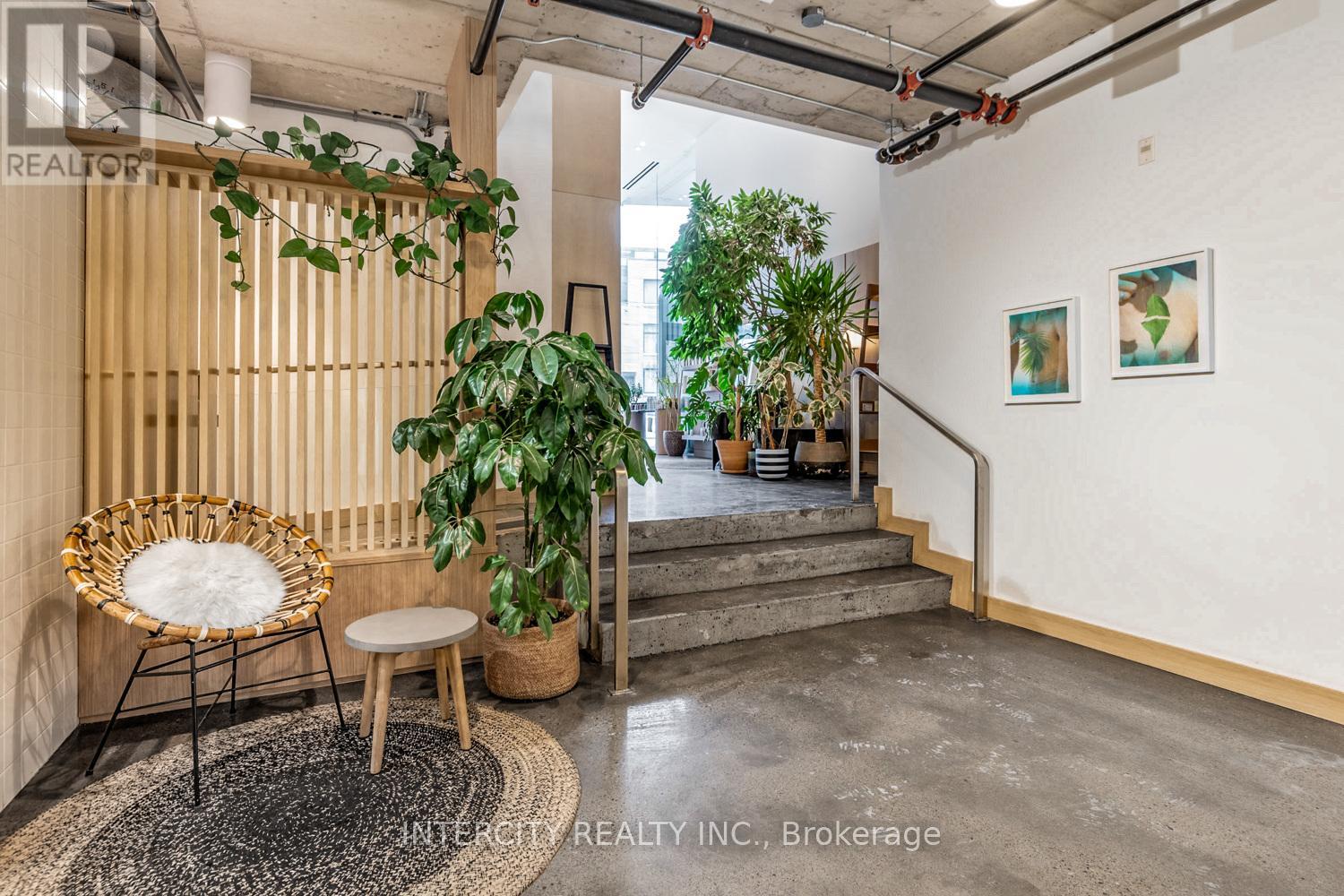 102 - 277 Davenport Road, Toronto, Ontario  M5R 1J9 - Photo 4 - C12679136