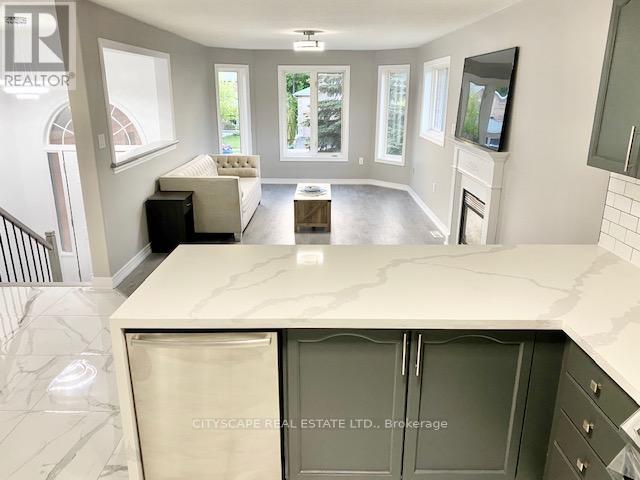 169 Cumming Drive, Barrie (Ardagh), Ontario L4N 0C8 - Photo 9 - S12679132