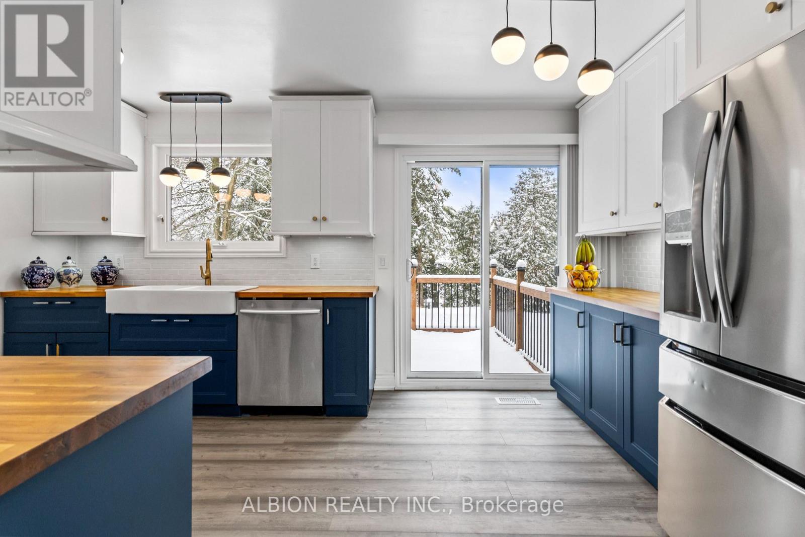 39 Westview Crescent, Caledon, Ontario  L7E 0E2 - Photo 11 - W12679138