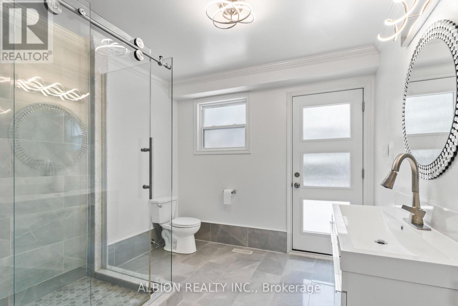 39 Westview Crescent, Caledon, Ontario  L7E 0E2 - Photo 23 - W12679138