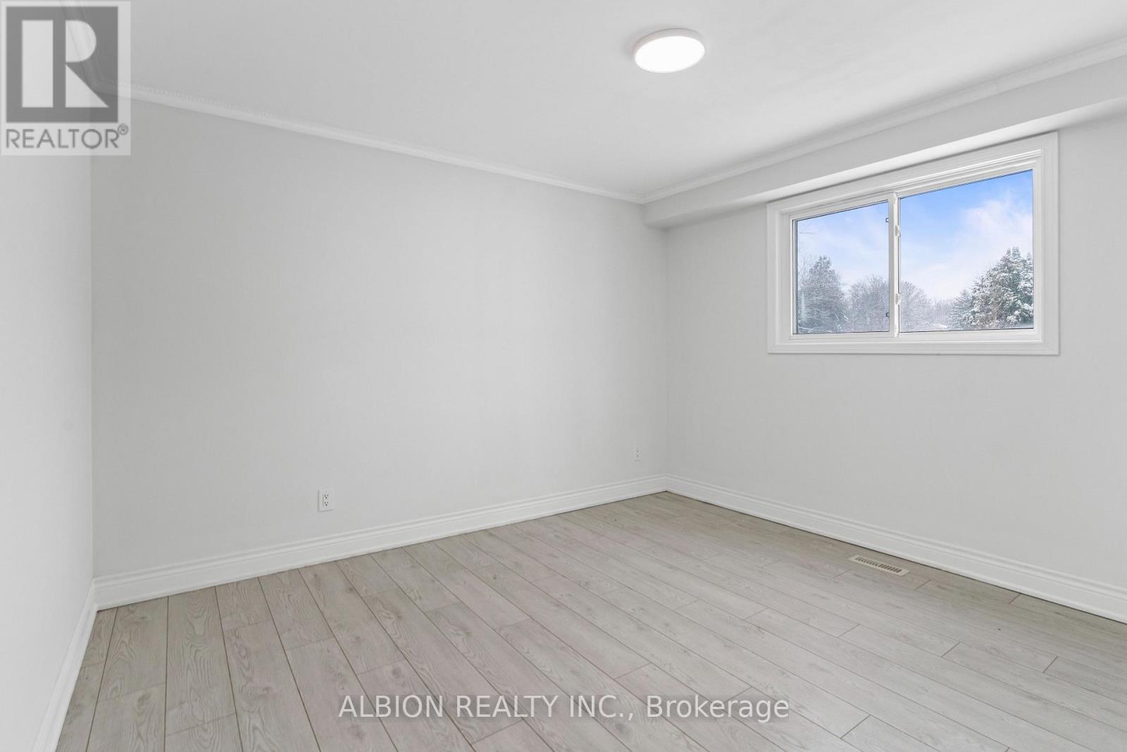 39 Westview Crescent, Caledon, Ontario  L7E 0E2 - Photo 25 - W12679138