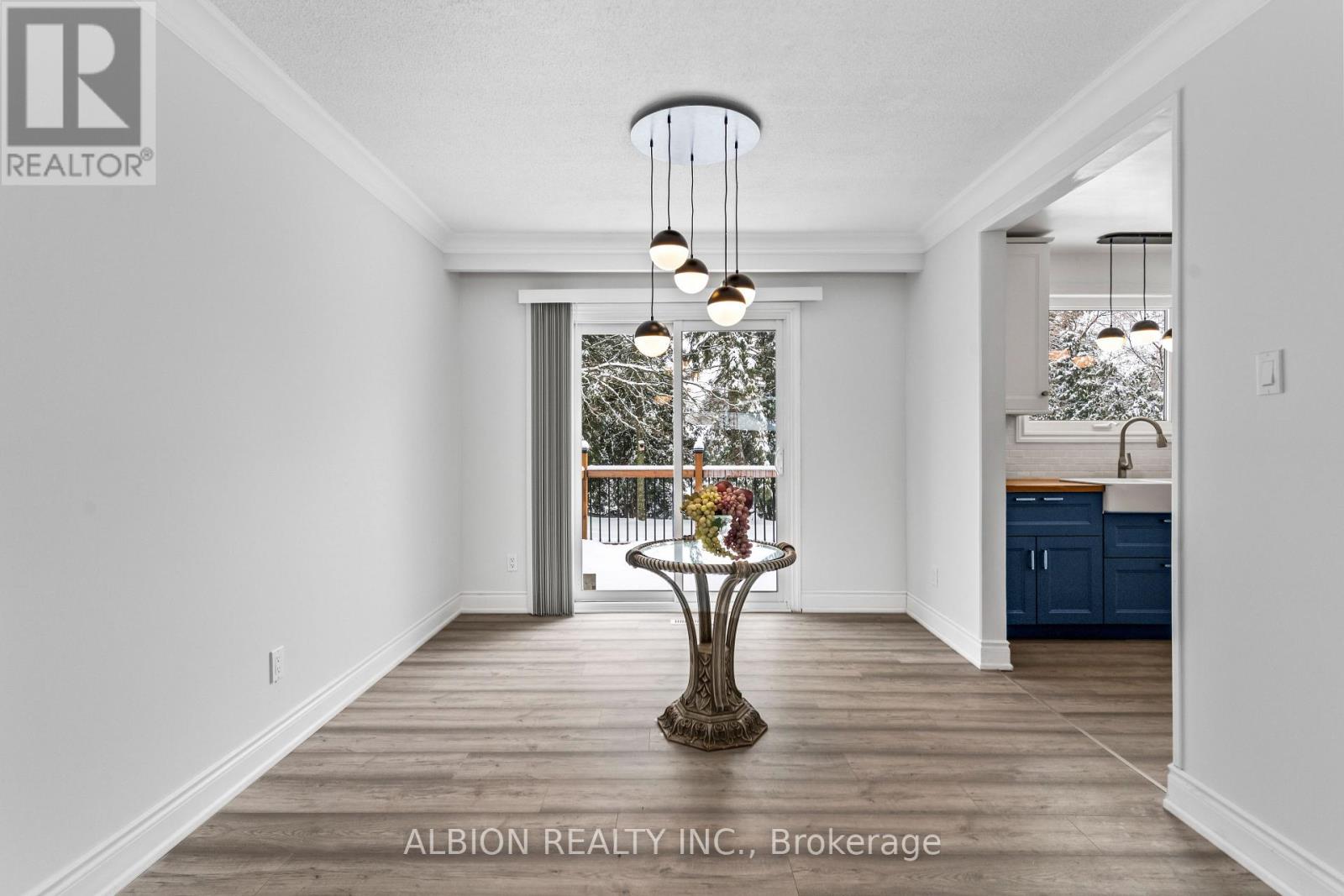 39 Westview Crescent, Caledon, Ontario  L7E 0E2 - Photo 8 - W12679138