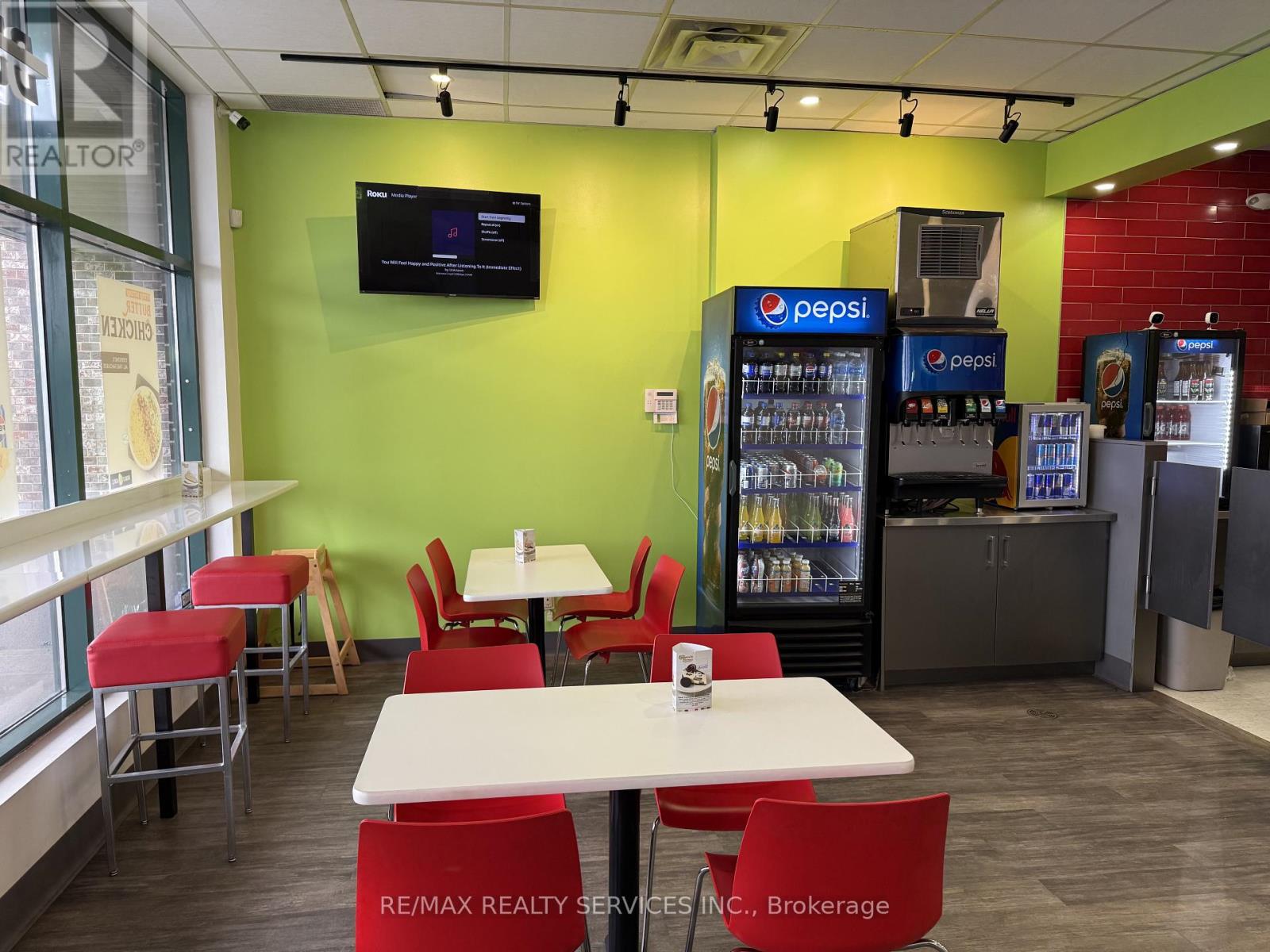 10 - 2255 Barton Street E, Hamilton, Ontario  L8H 7T4 - Photo 6 - X12679144