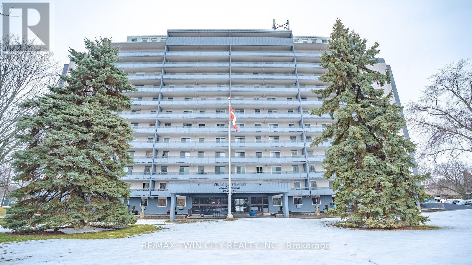 300 - 640 WEST STREET W, Brantford, Ontario