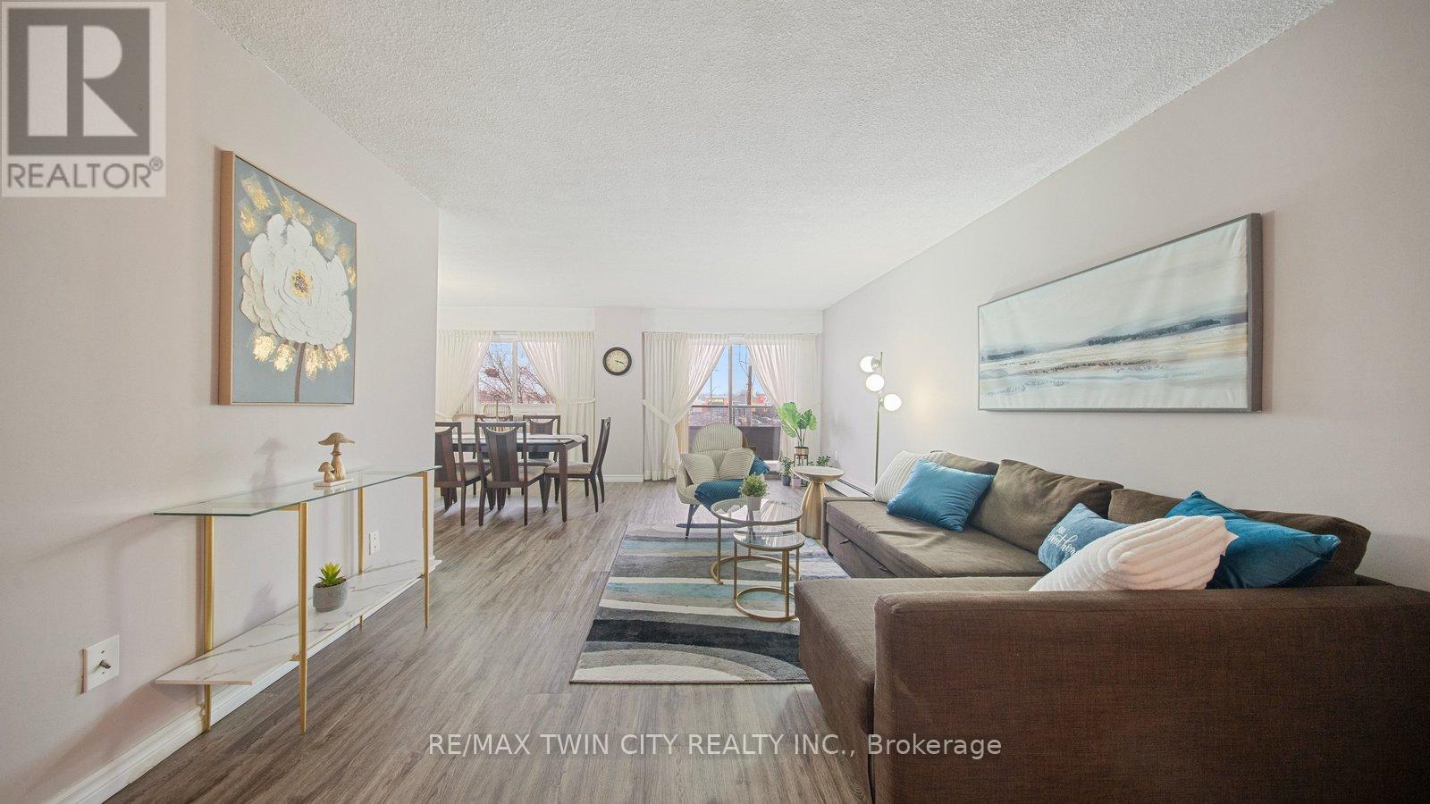 300 - 640 West Street W, Brantford, Ontario  N3R 6M3 - Photo 12 - X12679148