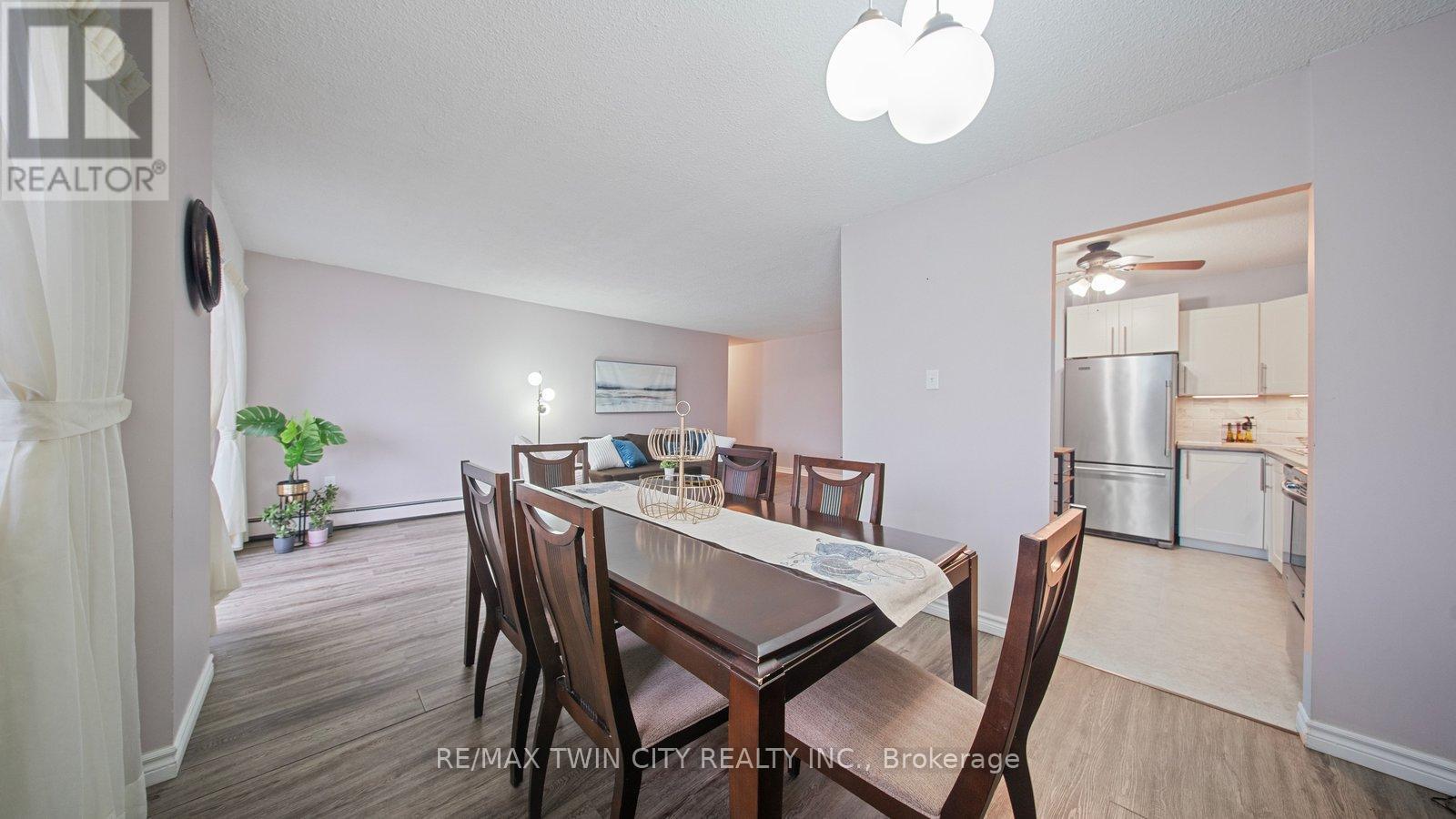 300 - 640 West Street W, Brantford, Ontario  N3R 6M3 - Photo 15 - X12679148