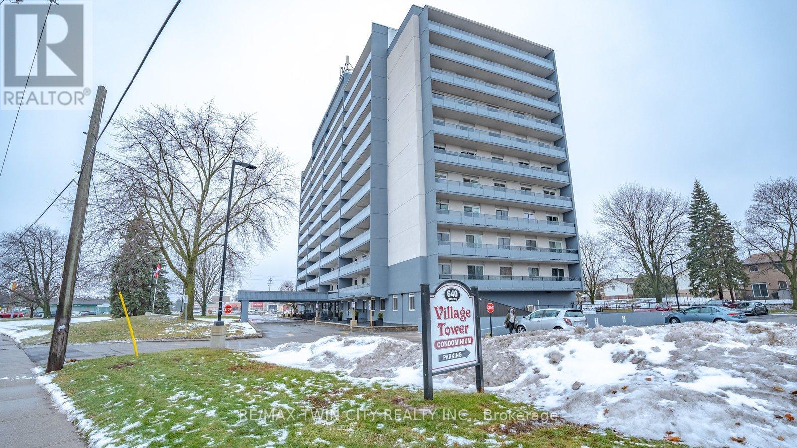 300 - 640 West Street W, Brantford, Ontario  N3R 6M3 - Photo 2 - X12679148