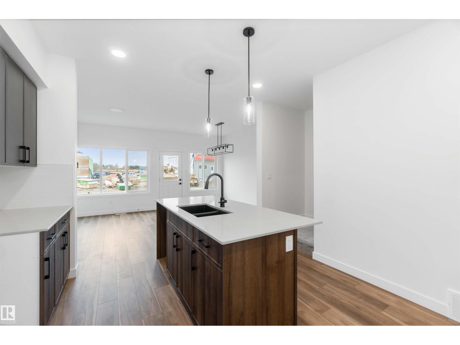 1011 Aster Bv Nw, Edmonton, Alberta  T6T 2W8 - Photo 10 - E4469492