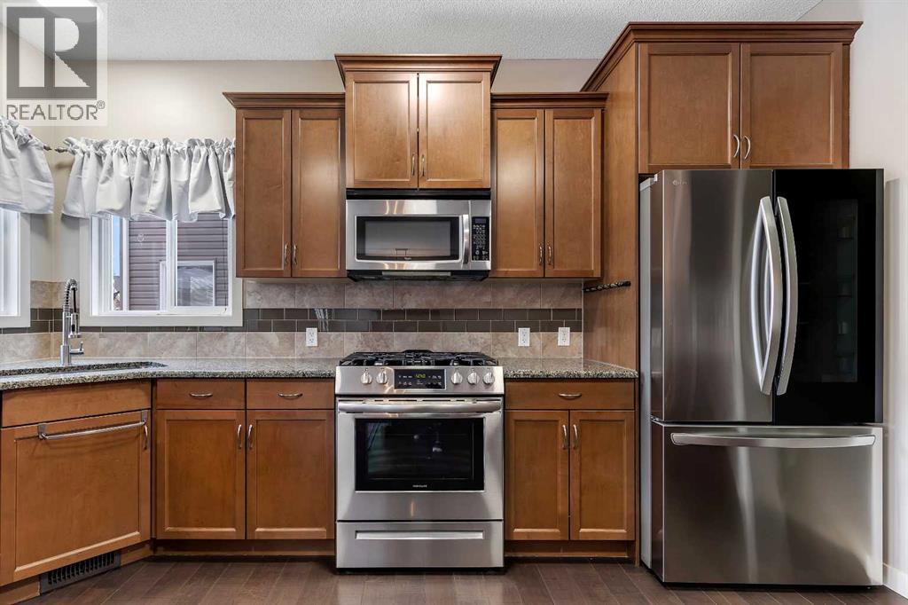 7 Westridge Green, Okotoks, Alberta  T1S 0J9 - Photo 18 - A2277775