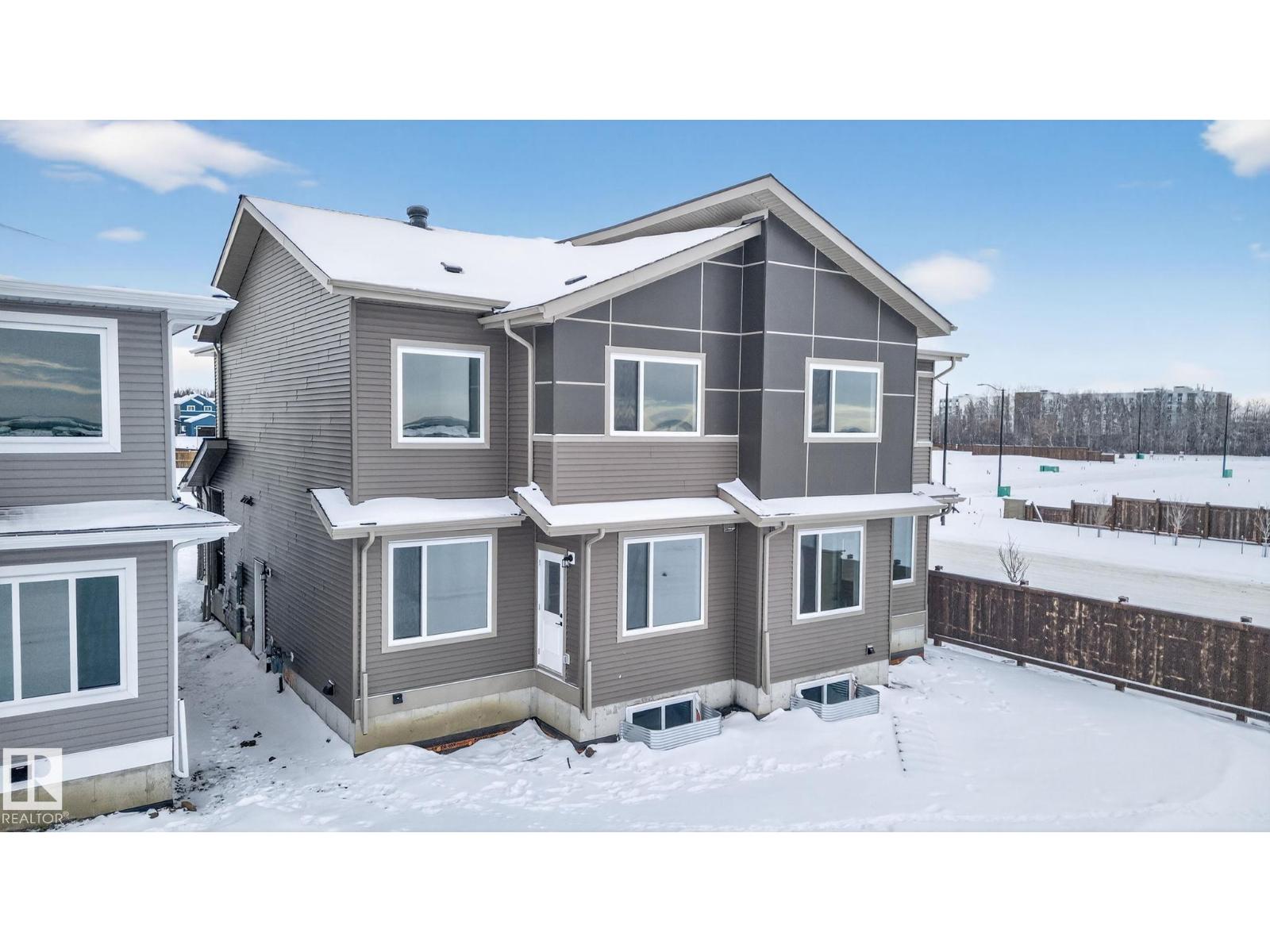 159 Pierwyck Lo, Spruce Grove, Alberta  T7X 4G3 - Photo 2 - E4469488