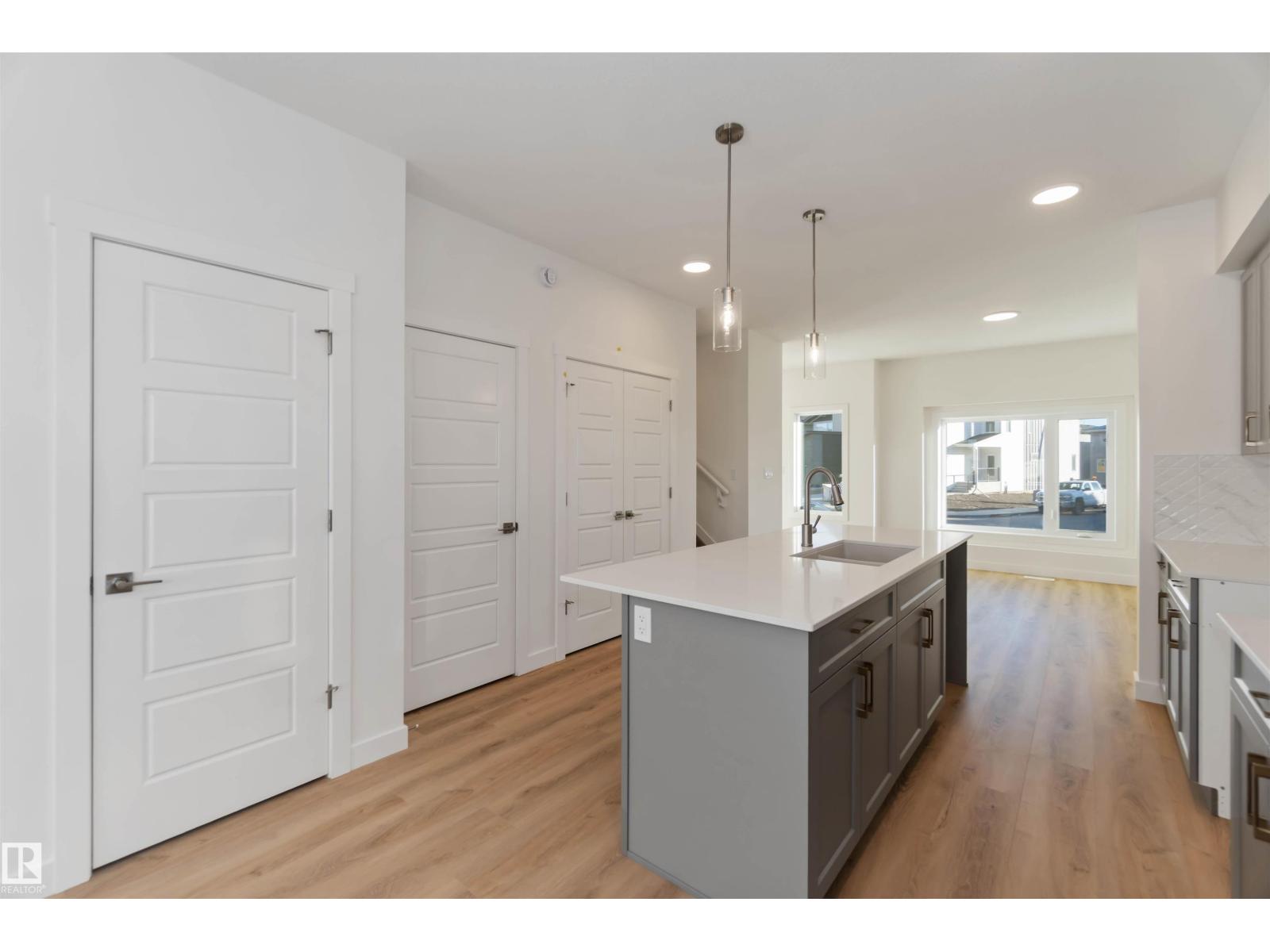 17306 6a St Ne, Edmonton, Alberta  T5Y 4J7 - Photo 12 - E4469494