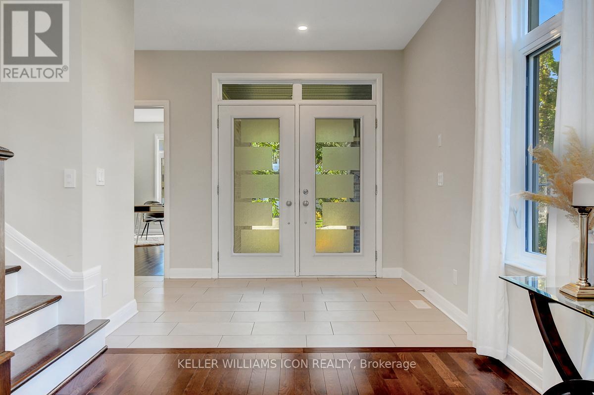 611 Gabriola Way, Ottawa, Ontario  K2T 0M2 - Photo 3 - X12679170