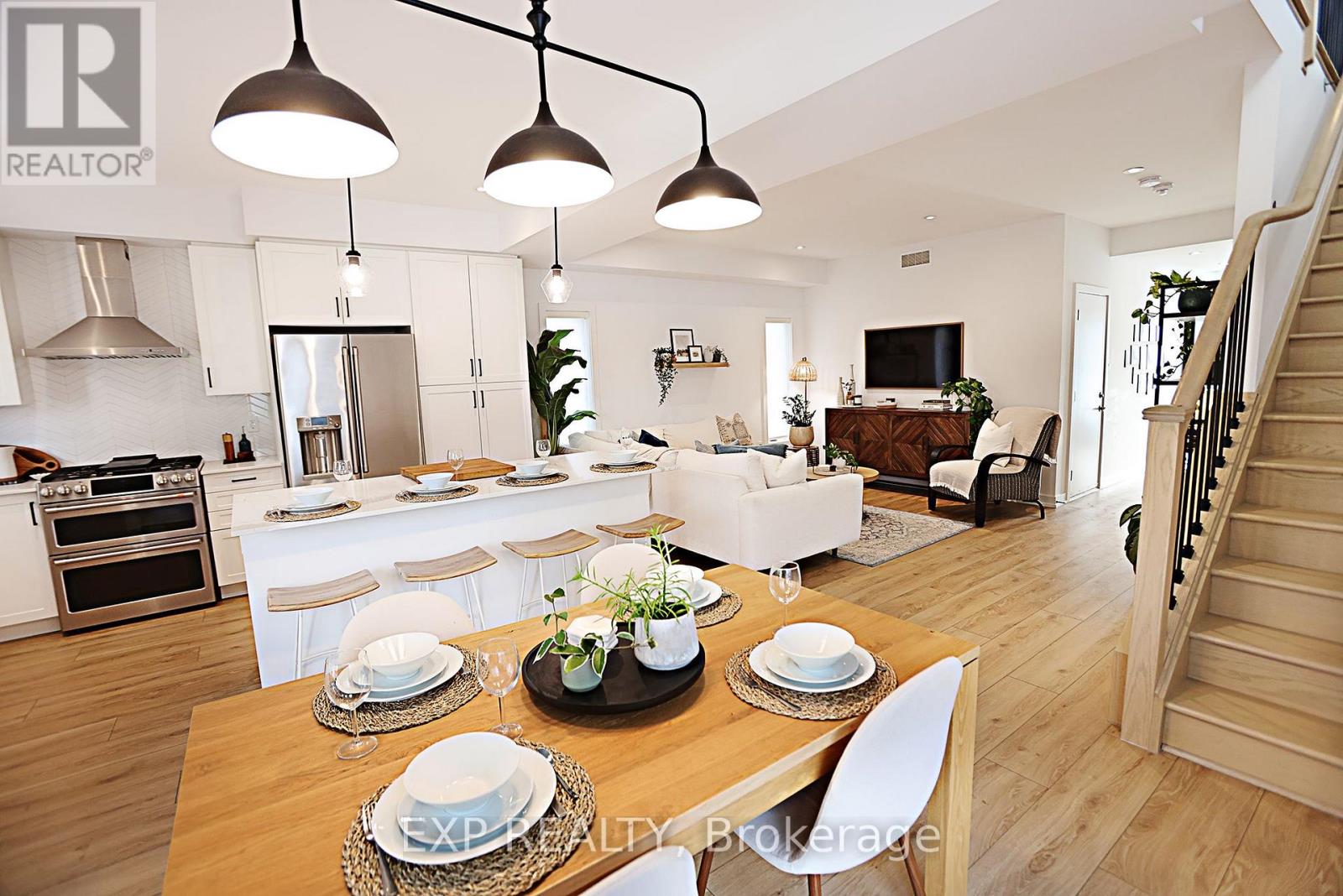 25 Ferris Circle, Guelph, Ontario  N1G 4X2 - Photo 12 - X12679116