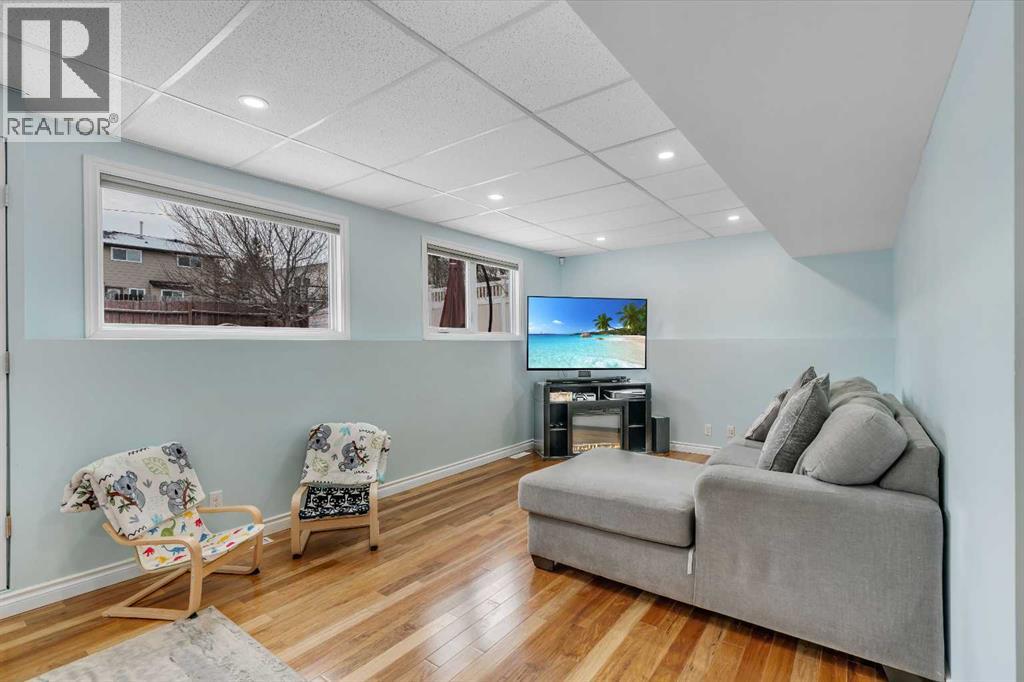 103 Bermuda Way Nw, Calgary, Alberta  T3K 1H1 - Photo 24 - A2277322