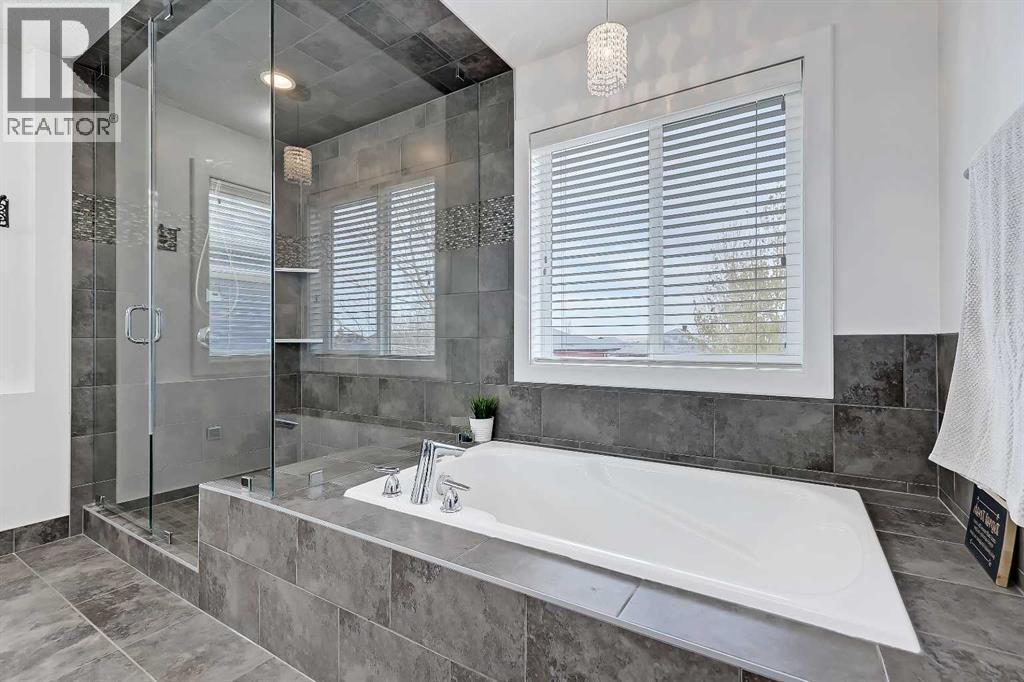 63 Ravenscroft Close Se, Airdrie, Alberta  T4A 0M1 - Photo 28 - A2277559