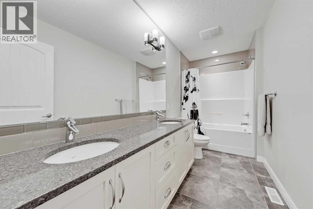 63 Ravenscroft Close Se, Airdrie, Alberta  T4A 0M1 - Photo 33 - A2277559