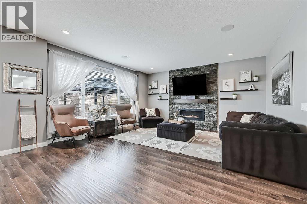 63 Ravenscroft Close Se, Airdrie, Alberta  T4A 0M1 - Photo 4 - A2277559