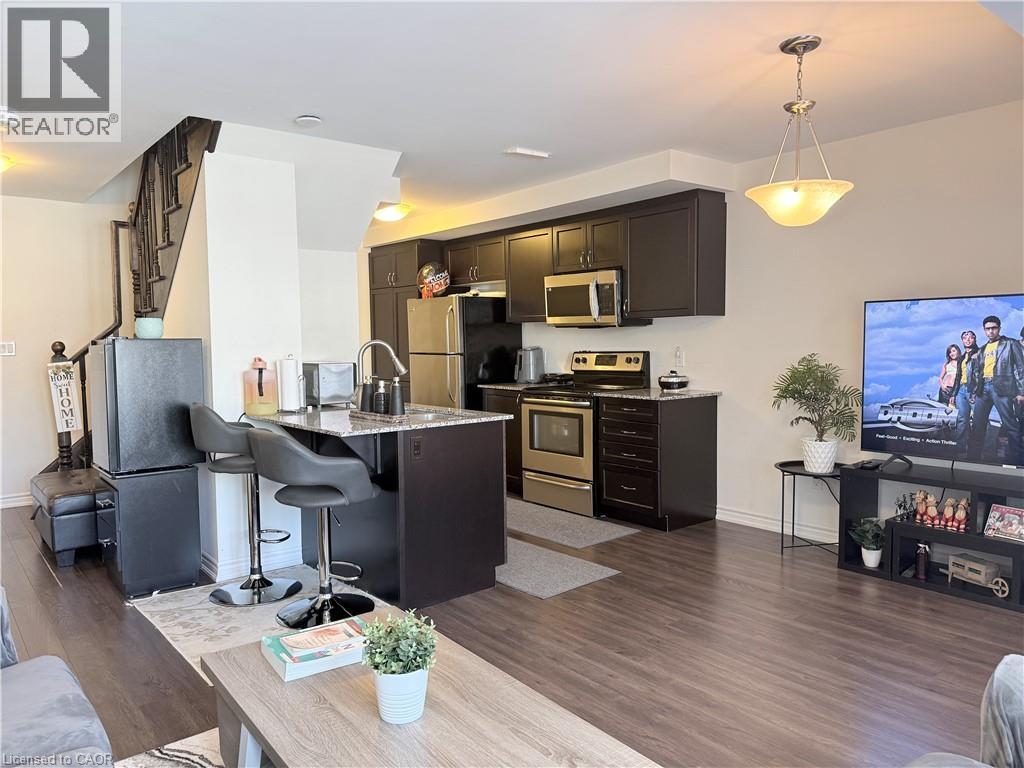 922 Apple Hill Lane, Kitchener, Ontario  N2R 0L7 - Photo 5 - 40797176