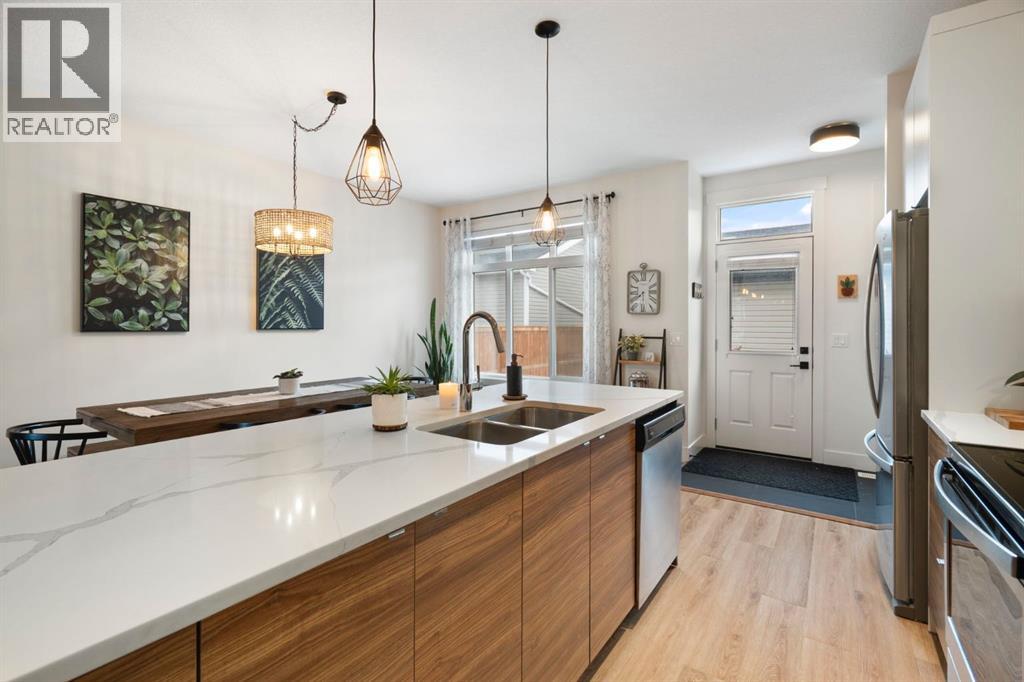 11 Clydesdale Crescent, Cochrane, Alberta  T4C 2S5 - Photo 9 - A2277720