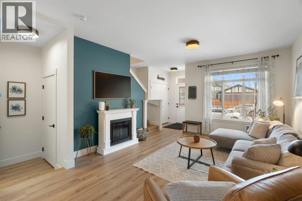 11 Clydesdale Crescent, Cochrane, Alberta  T4C 2S5 - Photo 5 - A2277720