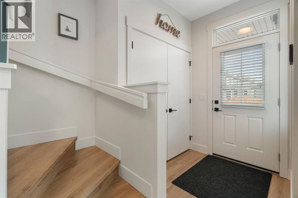 11 Clydesdale Crescent, Cochrane, Alberta  T4C 2S5 - Photo 3 - A2277720