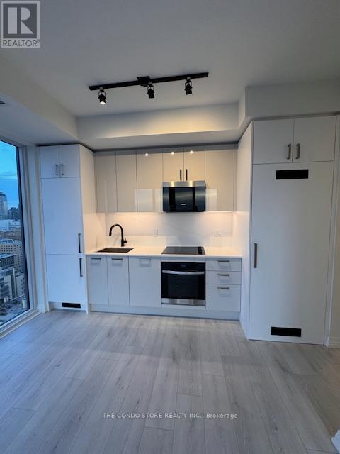 Lp02 - 280 Dundas Street W, Toronto, Ontario  M5T 1G2 - Photo 2 - C12679158