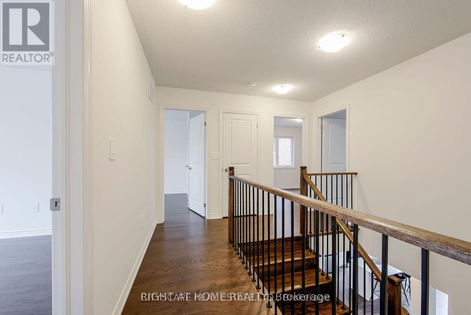 1462 Kitchen Court, Milton, Ontario  L9E 1Y8 - Photo 14 - W12679164