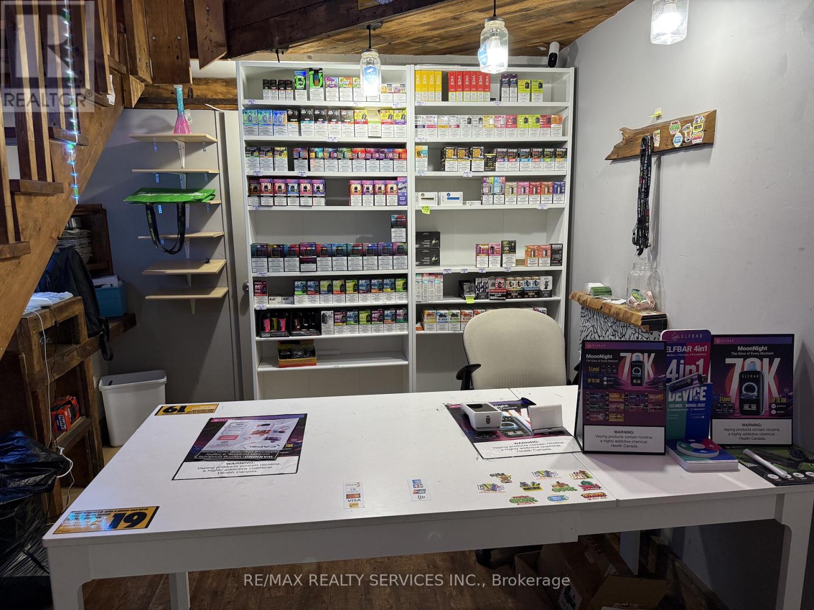 168 King Street W, Hamilton, Ontario  L8P 1A5 - Photo 3 - X12679162