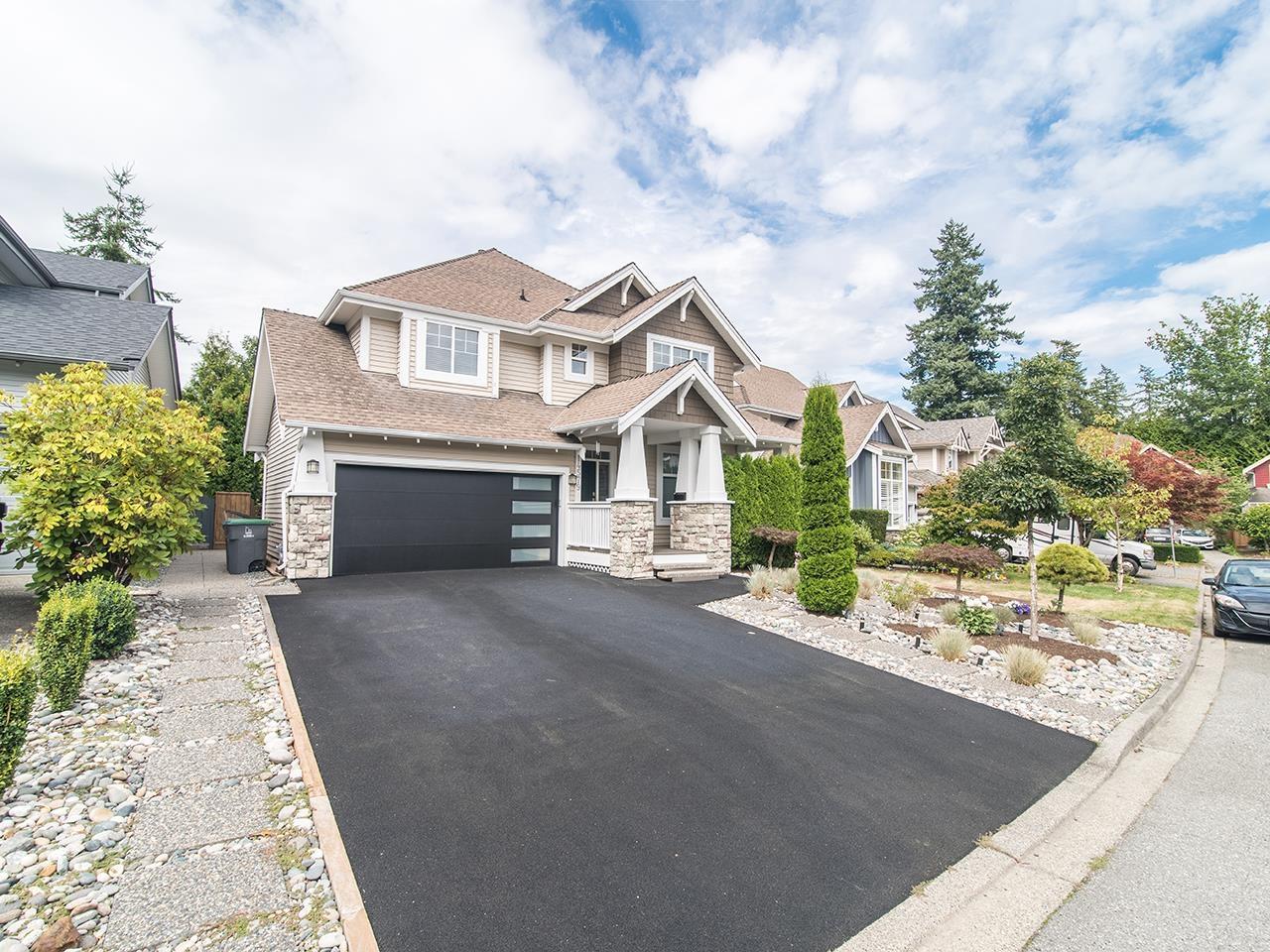 14579 33b Avenue, Surrey, British Columbia  V4P 3M8 - Photo 2 - R3077426