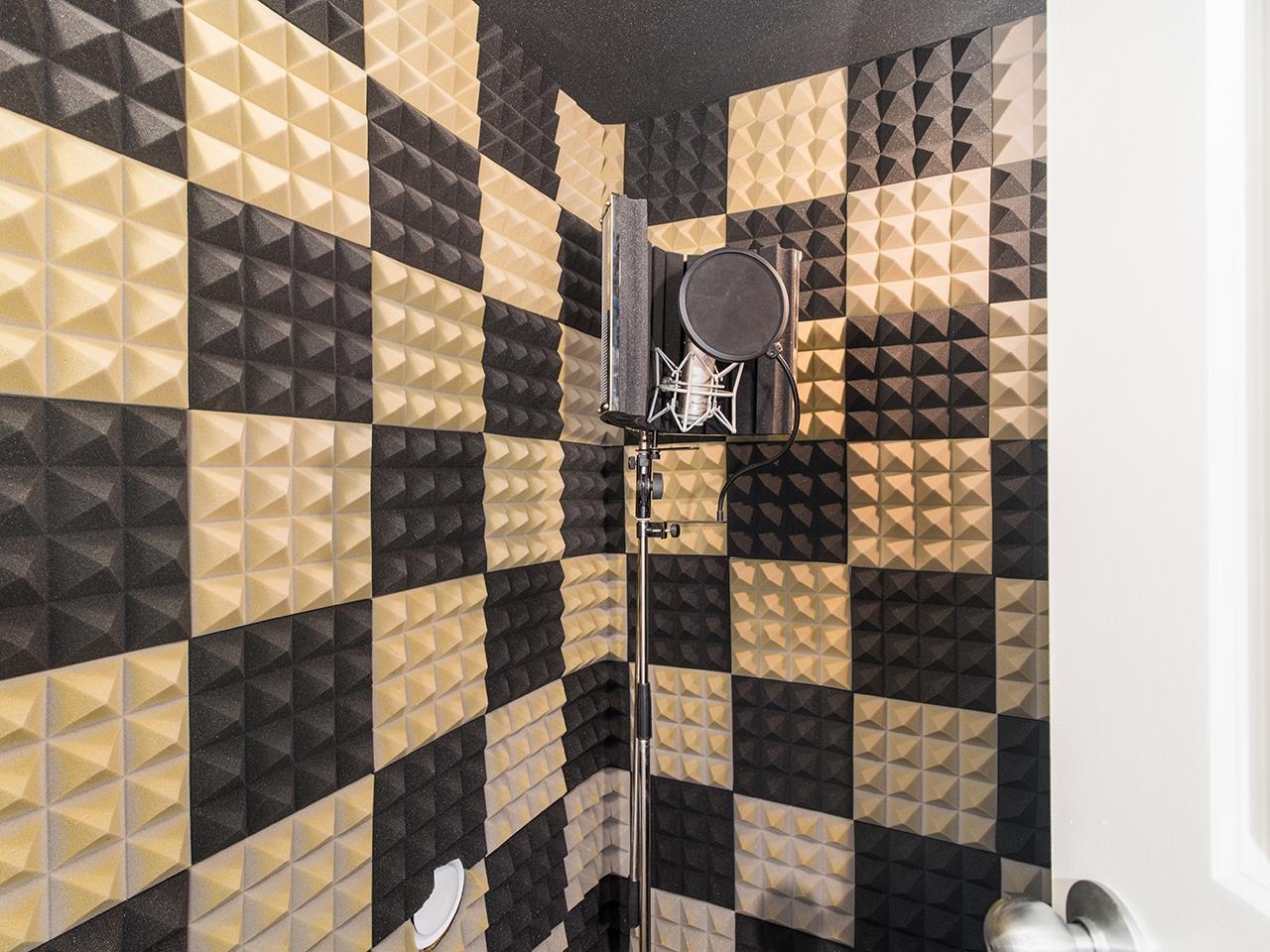 14579 33b Avenue, Surrey, British Columbia  V4P 3M8 - Photo 31 - R3077426