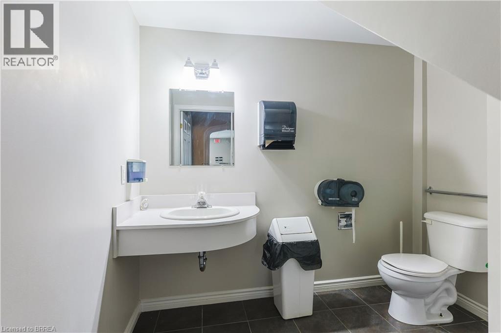 30 Brant Avenue Unit# B.3, Brantford, Ontario  N3T 3G6 - Photo 30 - 40696692