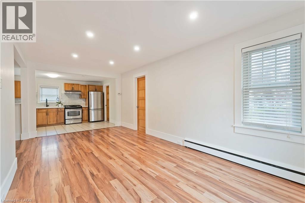 543 Vine Street, St. Catharines, Ontario  L2M 3T5 - Photo 7 - 40774257